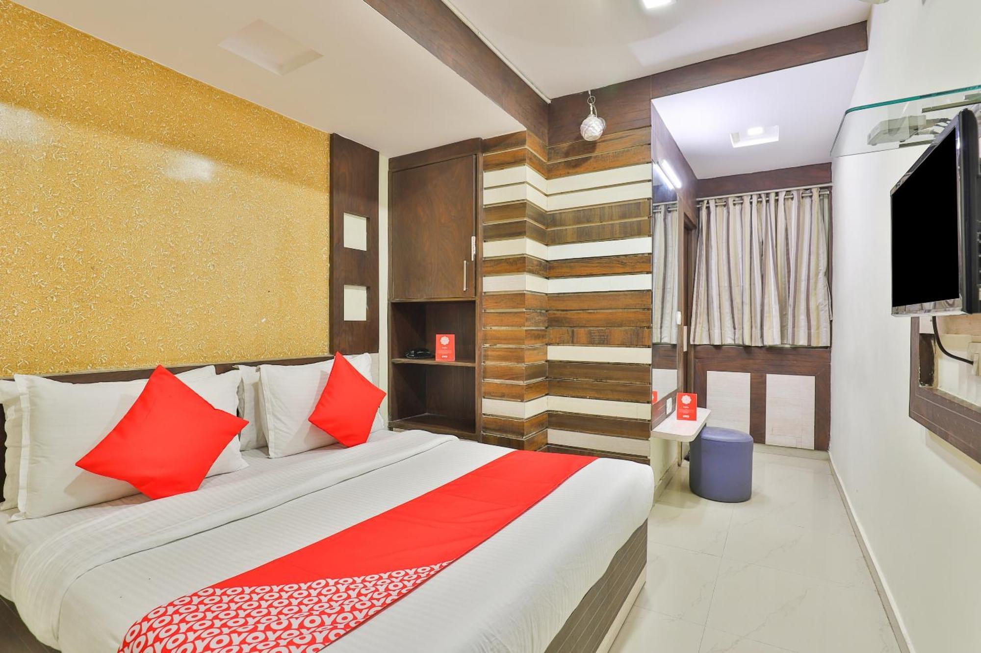 Hotel O Sri Balaji Residency Ahmadábád Kültér fotó