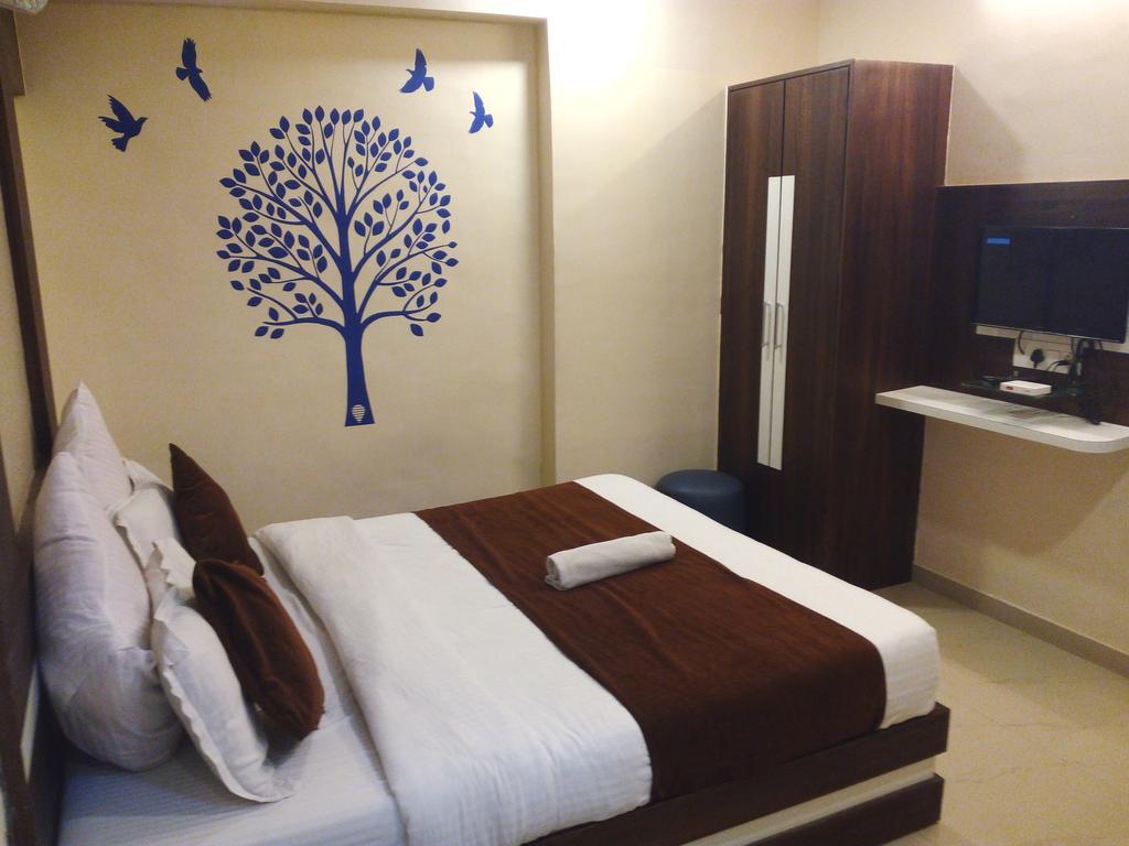 Oyo Hotel Sree Balaji Residency Ahmadábád Kültér fotó